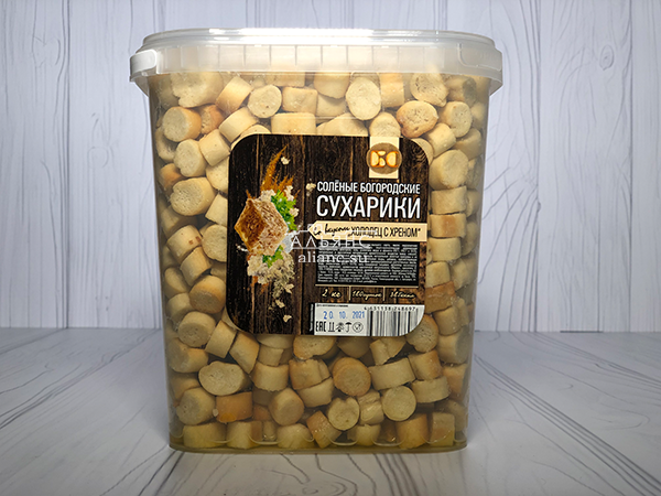 Сухарики с холодцом и хреном в Ельце