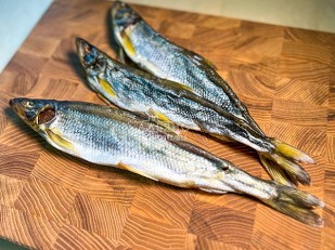 Семечки: Корюшка без икры вяленая ГОСТ (крупная)