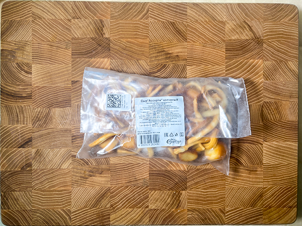 Сыр 150 гр ГОРНЫЙ СЫРОВАР (Ассорти копчёный) в Ельце