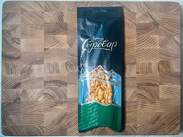 Сыр 60 гр ГОРНЫЙ СЫРОВАР (Бочонок копчёный с аджикой) в Ельце