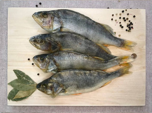 Вяленая рыба: Окунь речной вяленый